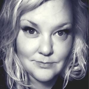 Meet your Posher, Carrie